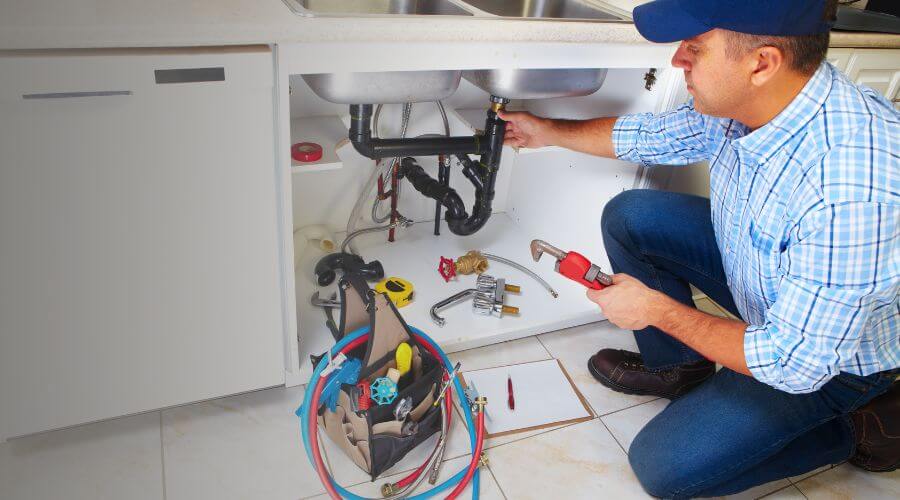 Local tankless water heater installation in Newhall, IA